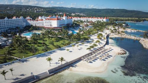 Bahia Principe Luxury Runaway Bay - Adults Only All Inclusive