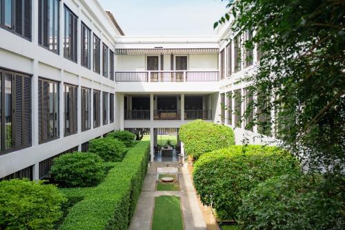 Aruntara Riverside Boutique Hotel