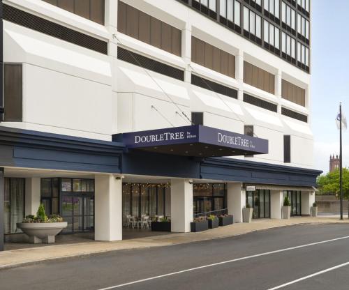 DoubleTree by Hilton Hartford Downtown