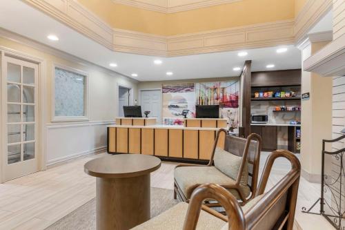 Sonesta ES Suites Dulles Airport