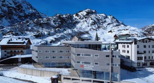 Hotel Ski Austria St.Christoph a.A.