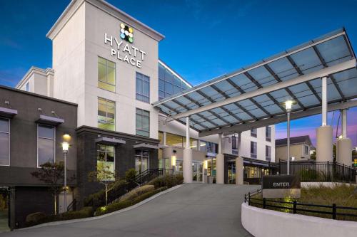 Hyatt Place Santa Cruz
