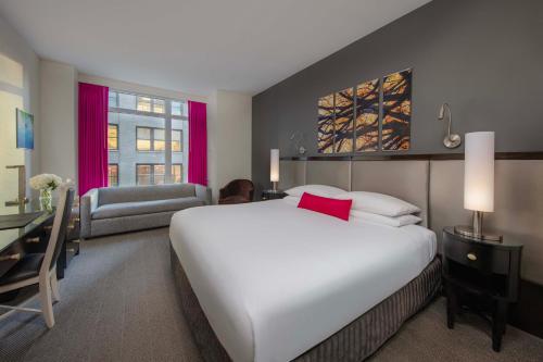 Royalton Park Avenue