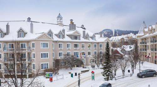 Holiday Inn Express & Suites Tremblant by IHG