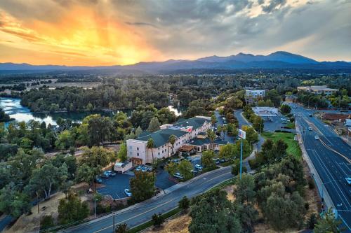 Hilton Garden Inn Redding