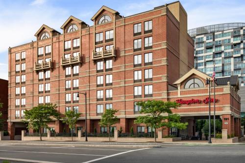 Hampton Inn by Hilton Boston/Cambridge
