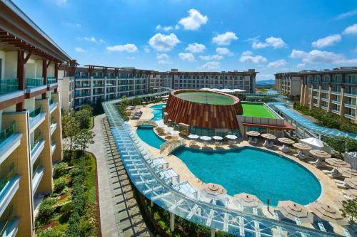 Marriott Jeju Shinhwa World Hotel