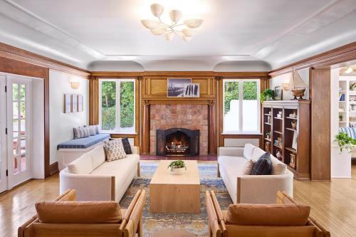 Channel Road Inn, A Four Sisters Inn