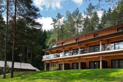 Esperanza Lake Resort