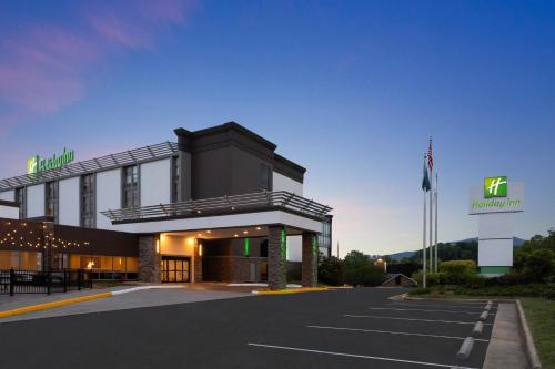 Holiday Inn Roanoke - Tanglewood Route 419 & I 581 by IHG
