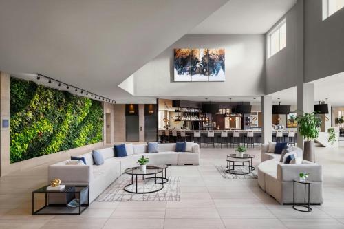 The Westin Calgary Airport