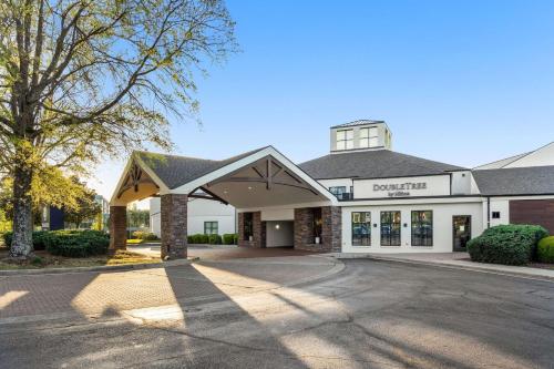 DoubleTree Suites by Hilton Hotel Huntsville South