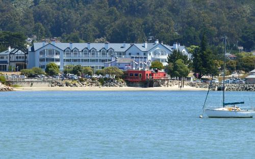 Oceano Hotel and Spa Half Moon Bay Harbor