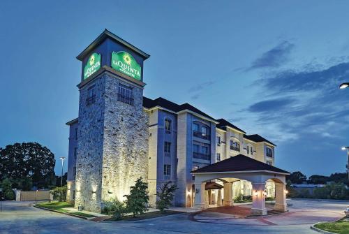 La Quinta by Wyndham DFW Airport West - Euless