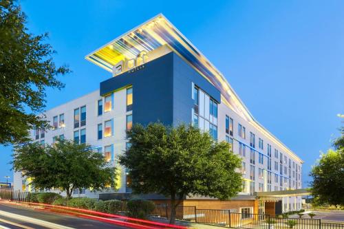Aloft San Antonio Airport