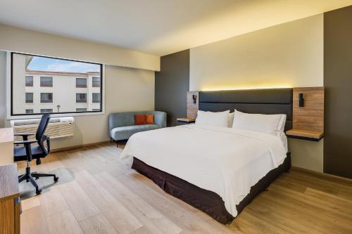 Fiesta Inn Monterrey la Fe