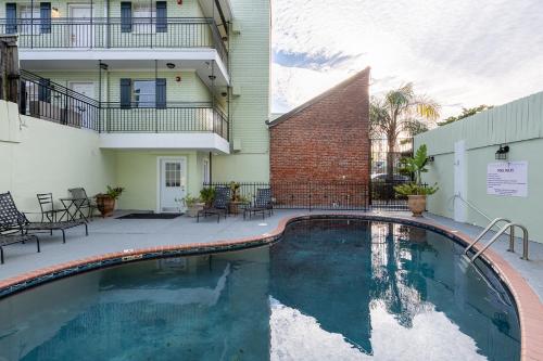 French Quarter Suites Hotel