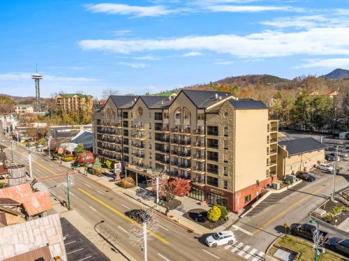 Black Bear Inn & Suites