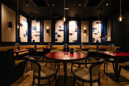 HANNONG Hotel & Wine Bar