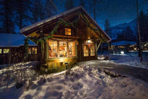 Sleeping Lady Mountain Resort