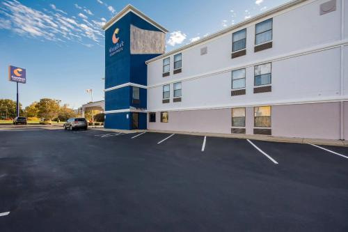 Comfort Inn & Suites Cincinnati Eastgate