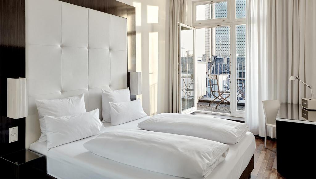 The Pure, Frankfurt, a Member of Design Hotels