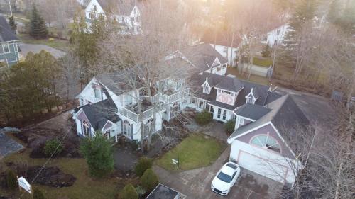 Gingerbread House Inn - We Are Open - Winter, Spring, Summer and Fall