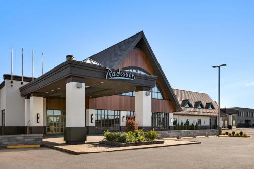 Radisson Hotel Montreal Airport