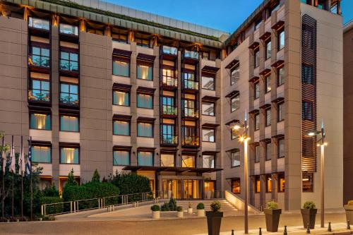 Lazart Hotel, Trademark Collection by Wyndham